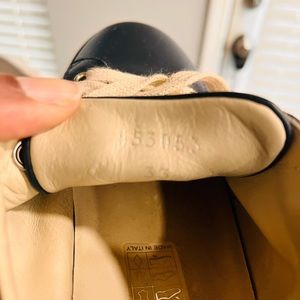 Gucci sneakers for kids size 33 color blue worn twice size 2 in US